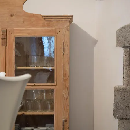 Valtempo Relais Nocleg ze śniadaniem 3*