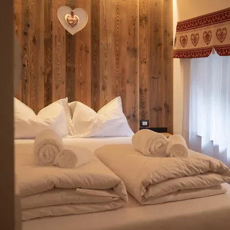 Valtempo Relais Nocleg ze śniadaniem 3*