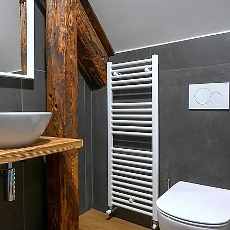 Valtempo Relais Nocleg ze śniadaniem 3*